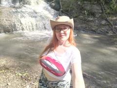 IvettaShine - blond female webcam at ImLive